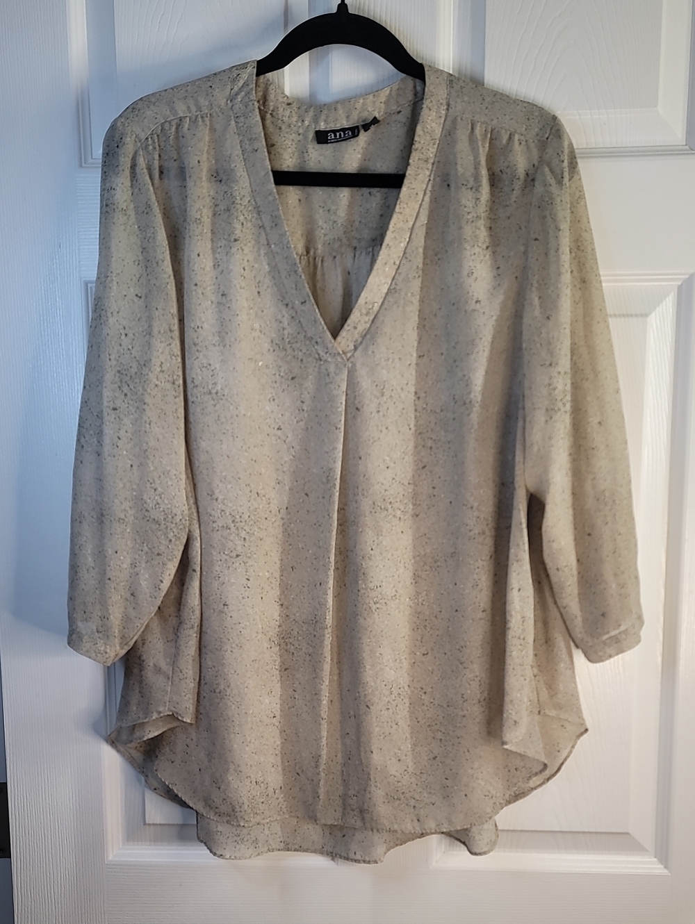 a.n.a Light Beige Speckled V-Neck Blouse